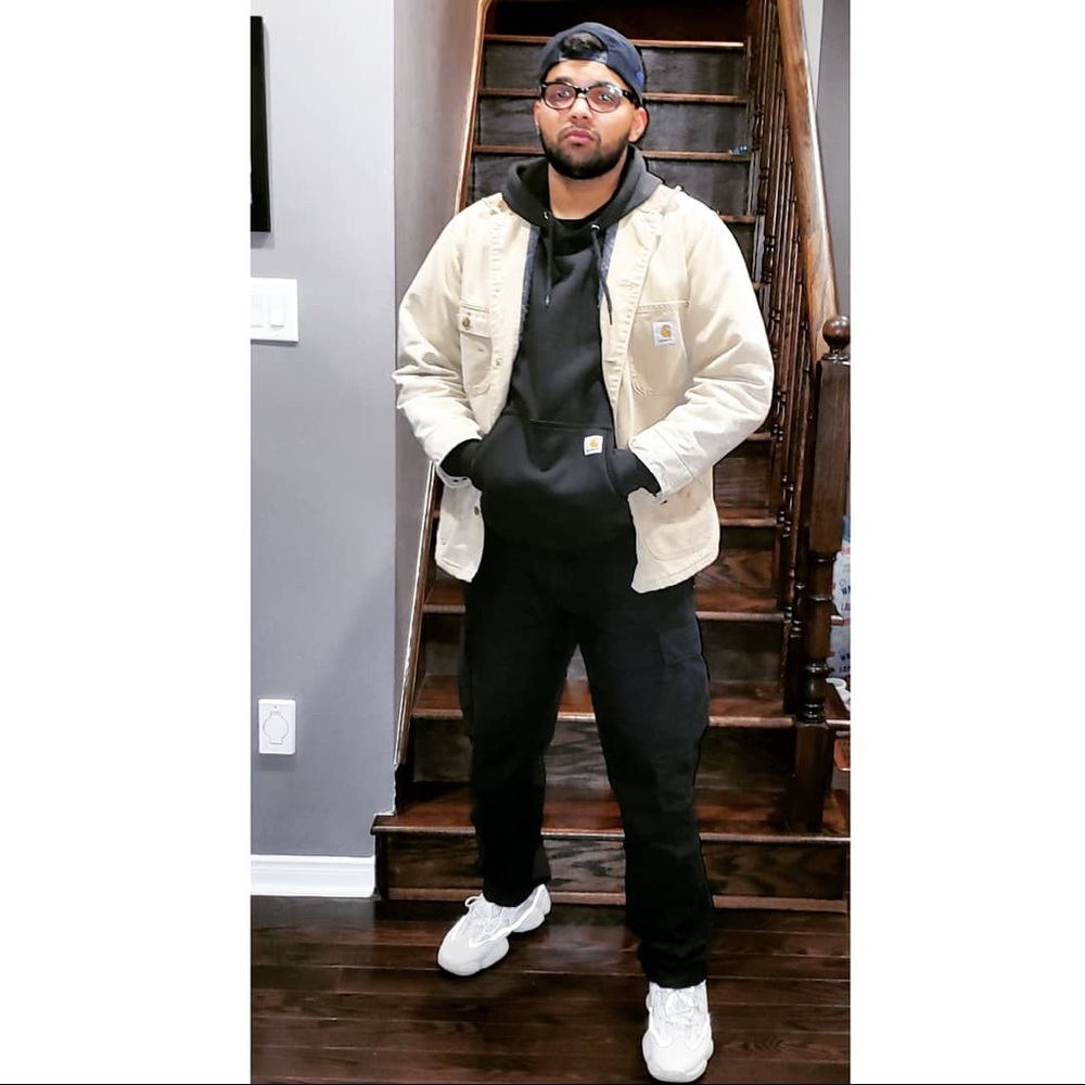 Meet your Posher, Tej